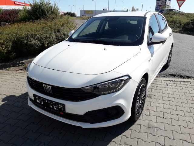 Fiat Tipo 1,0T 100k HB /TOP CENA/IHNED/